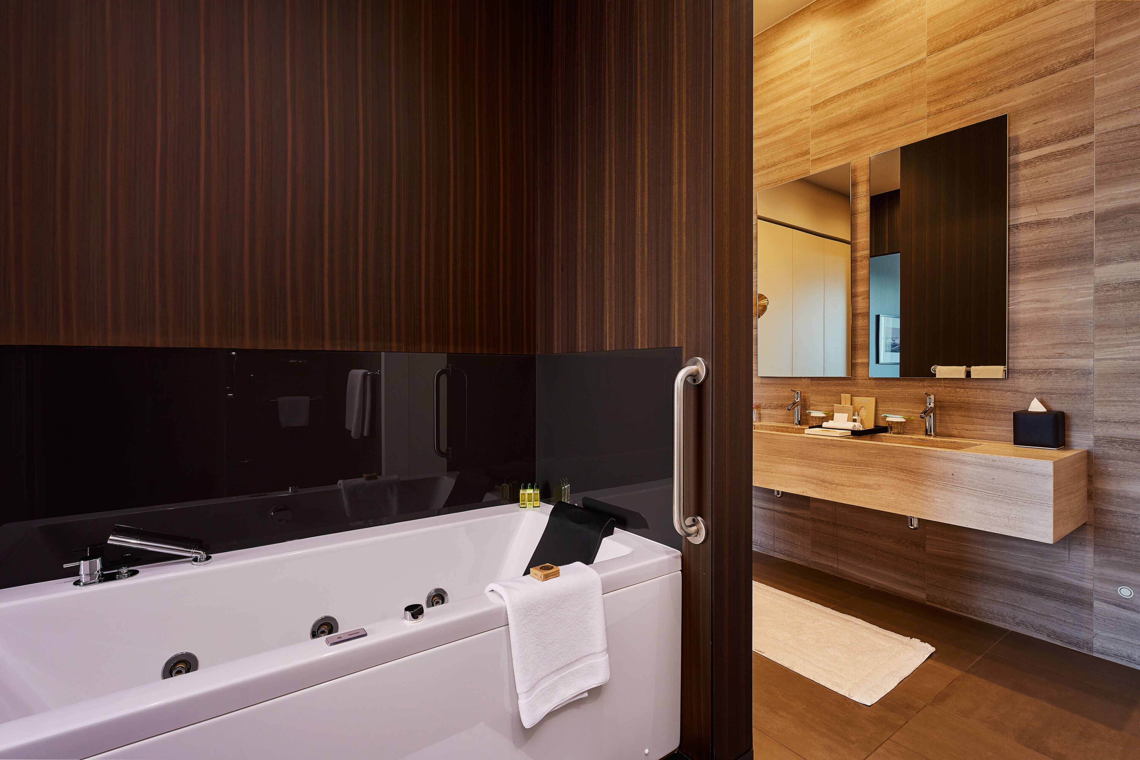 Panoramic Suite, 1 King Bed