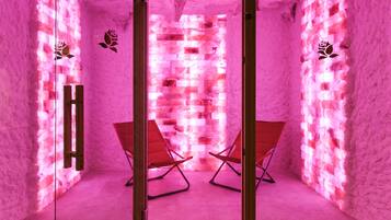 Couples treatment rooms, sauna, steam room, Turkish bath