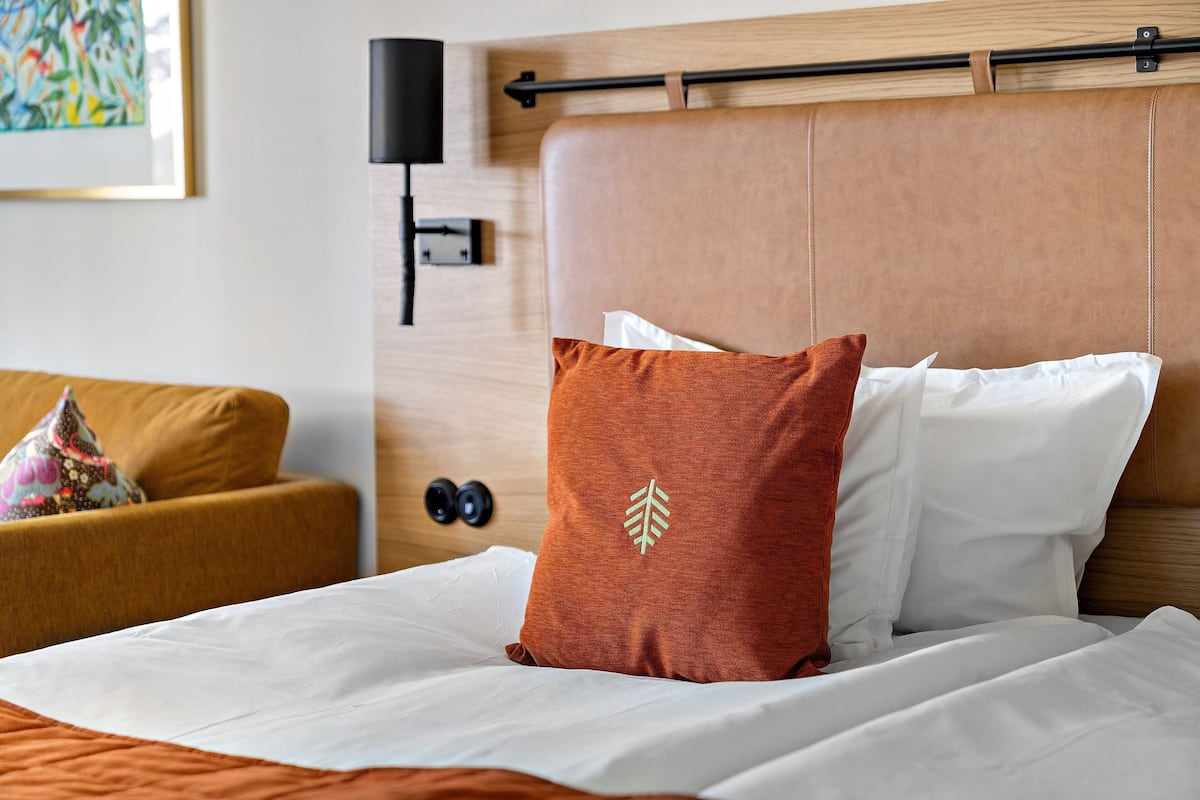 Superior Room, 1 King Bed, Non Smoking