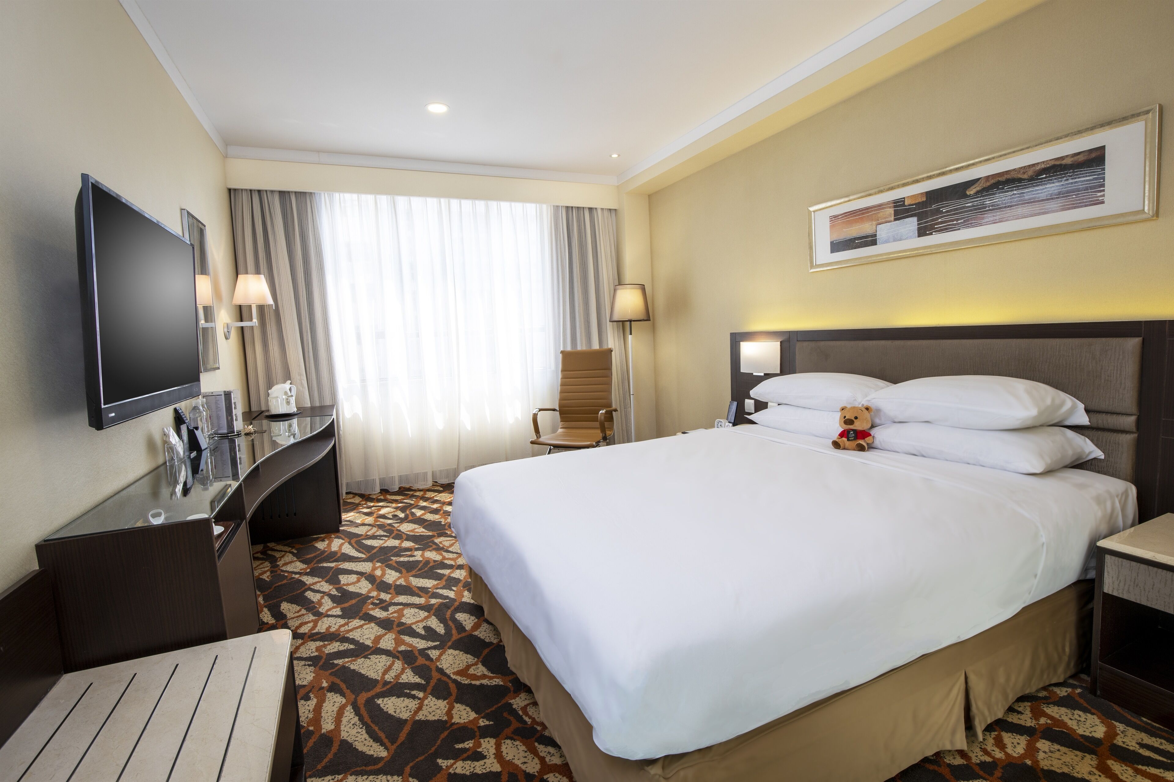 Coffres-forts dans les chambres, bureau, rideaux occultants