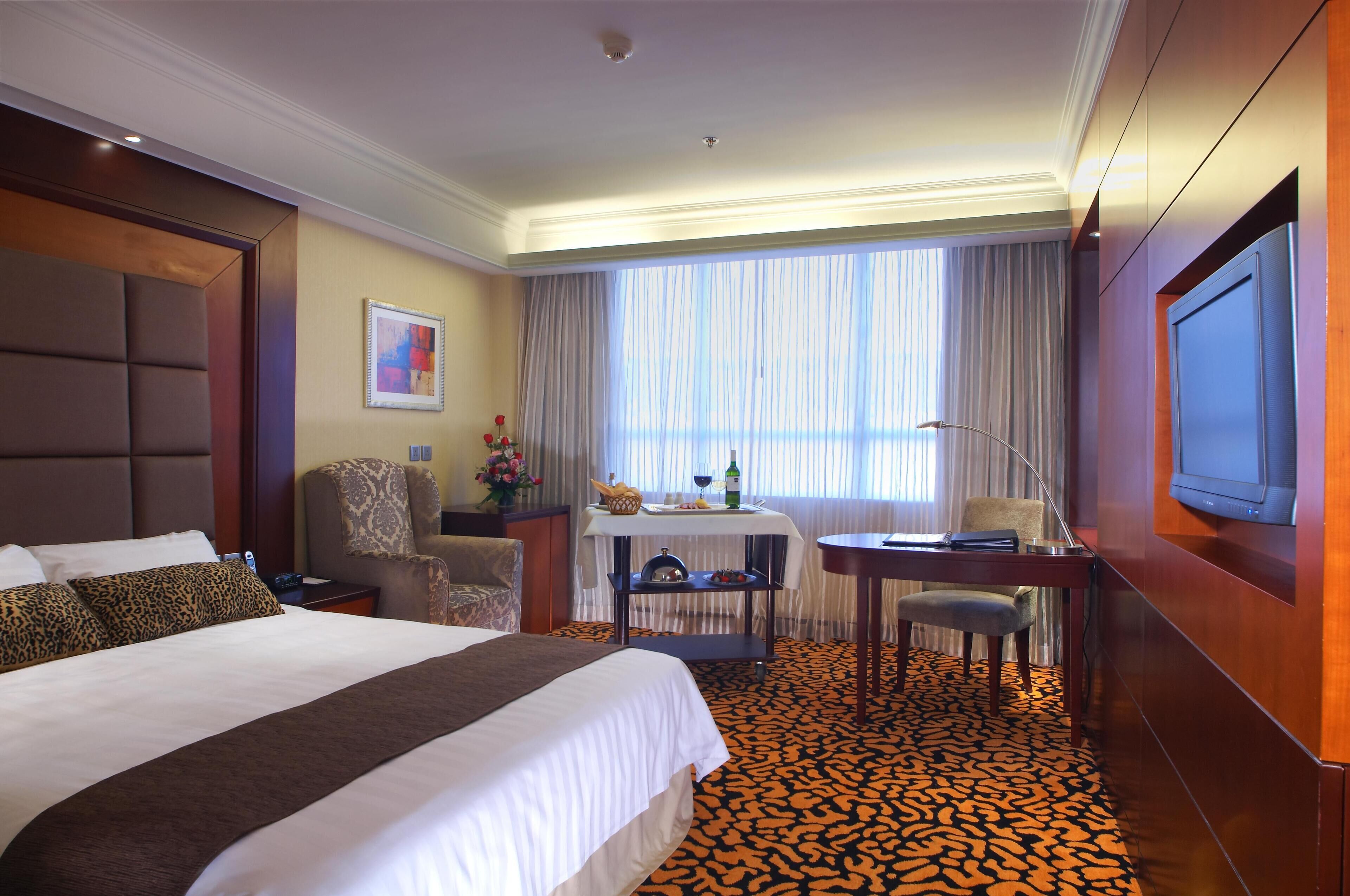 In-room safe, desk, blackout drapes, iron/ironing board (on request)