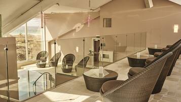 Couples treatment room(s), sauna, hot tub, body treatments