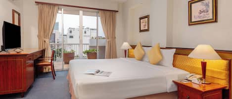 1 slaapkamer, een minibar, een kluis op de kamer, een bureau