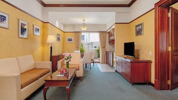 1 habitación, minibar, caja de seguridad en la habitación y escritorio
