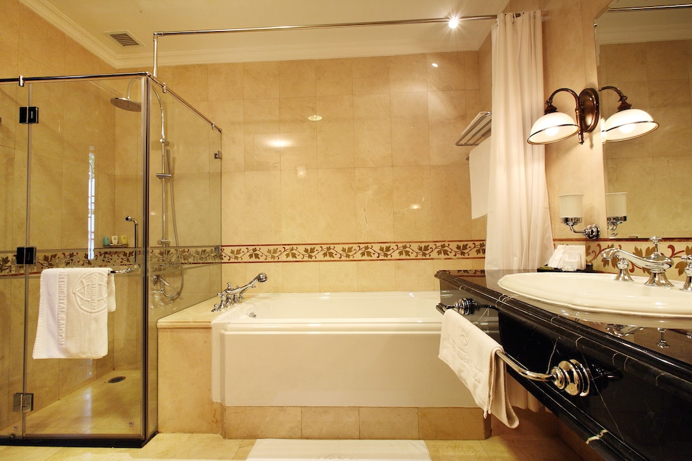 Hotel Continental Saigon by null