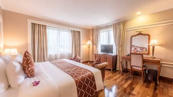 Royal-Suite | Minibar, Zimmersafe, Schreibtisch, Verdunkelungsvorhänge