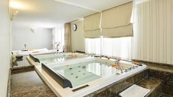 Sauna seca, sauna a vapor, tratamentos corporais, bandagem corporal