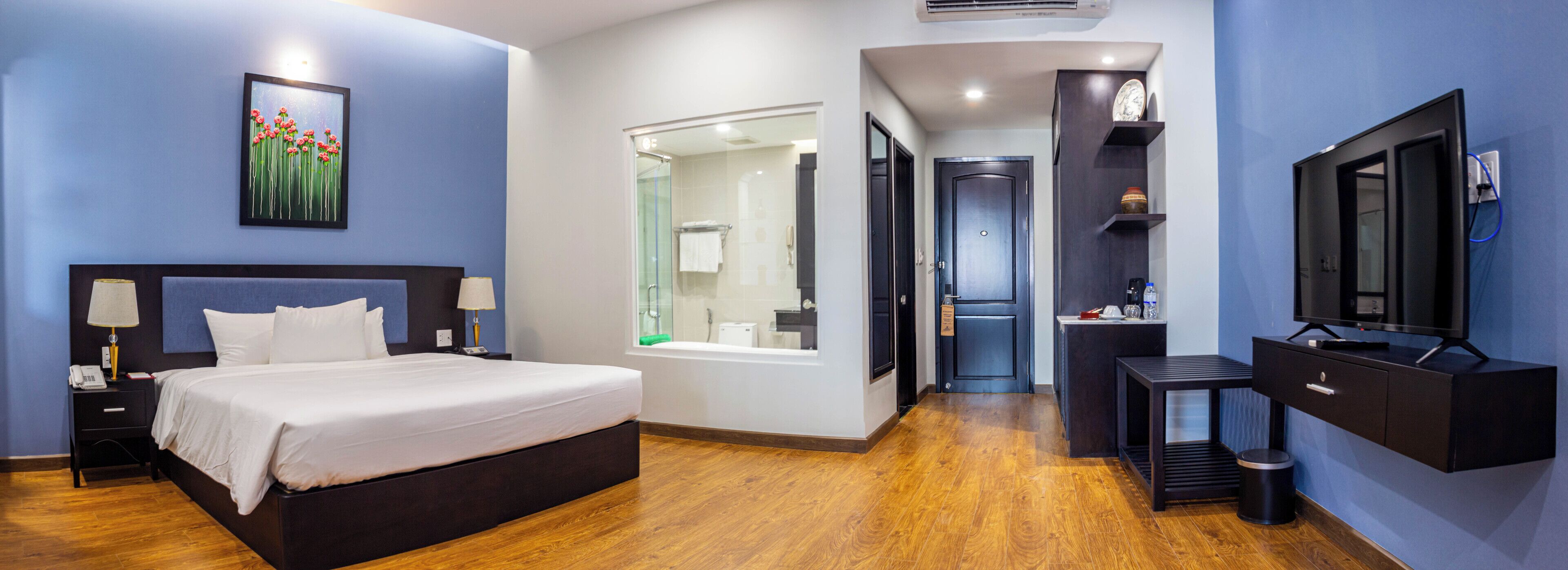 Photo - Royal Hotel Saigon