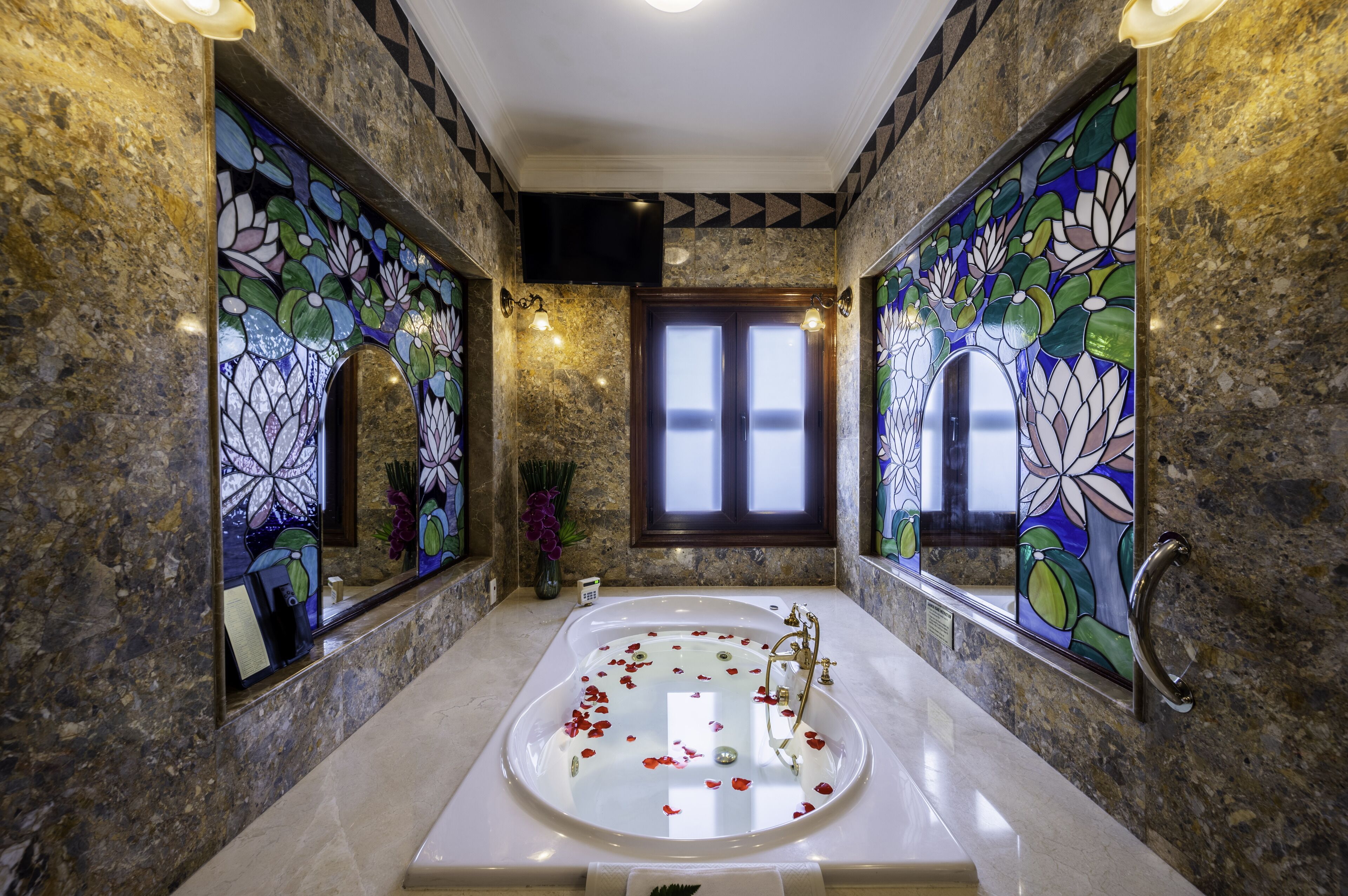 century majestic suite | bathroom | combined shower/bathtub, hair dryer, slippers, towels