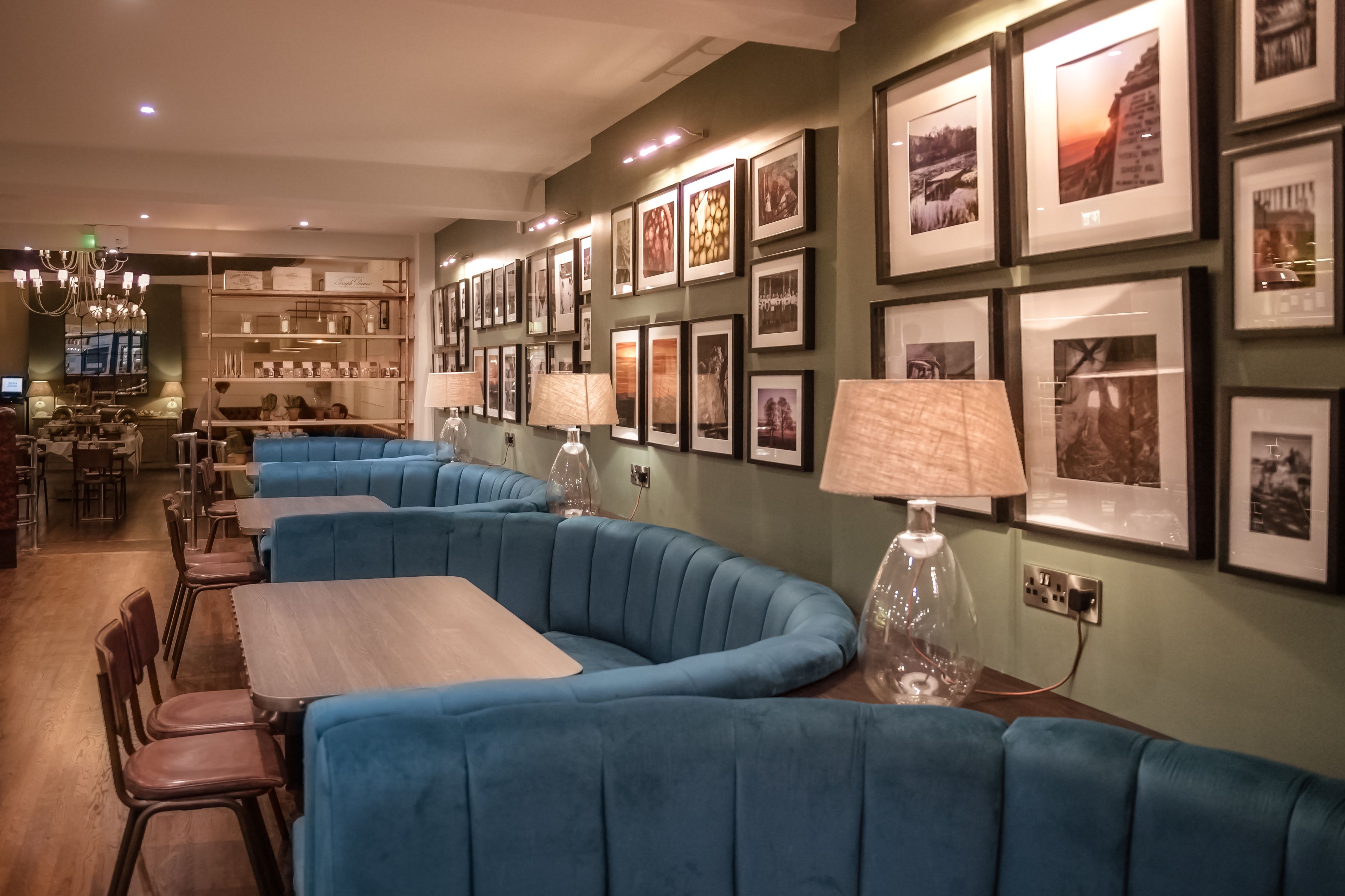 2 من المطاعم، الأطباق المحلية