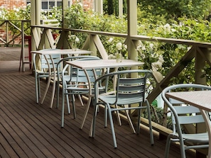 Exterior - Mercure Ballarat Hotel and Convention Centre (Golden Point (Ballarat))