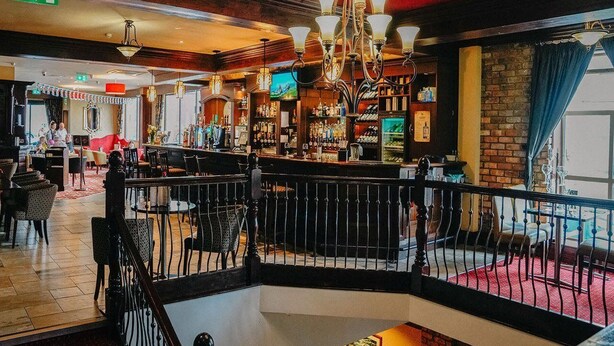 Sports bar