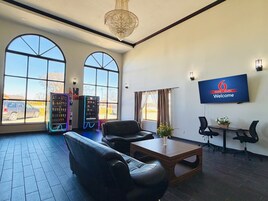 Área de estar no saguão