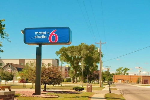 Motel 6 Elkhart, IN