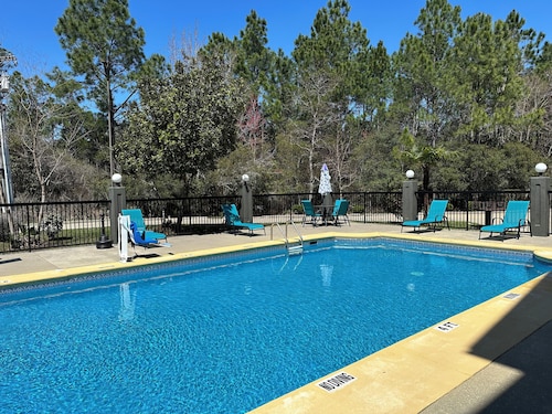 Baymont by Wyndham Moss Point