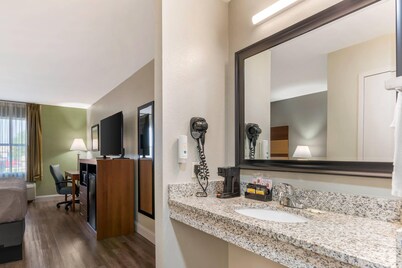 Quality Inn Loganville US Highway 78