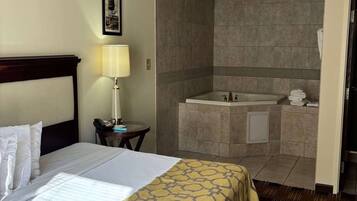 Een kluis op de kamer, verduisterende gordijnen