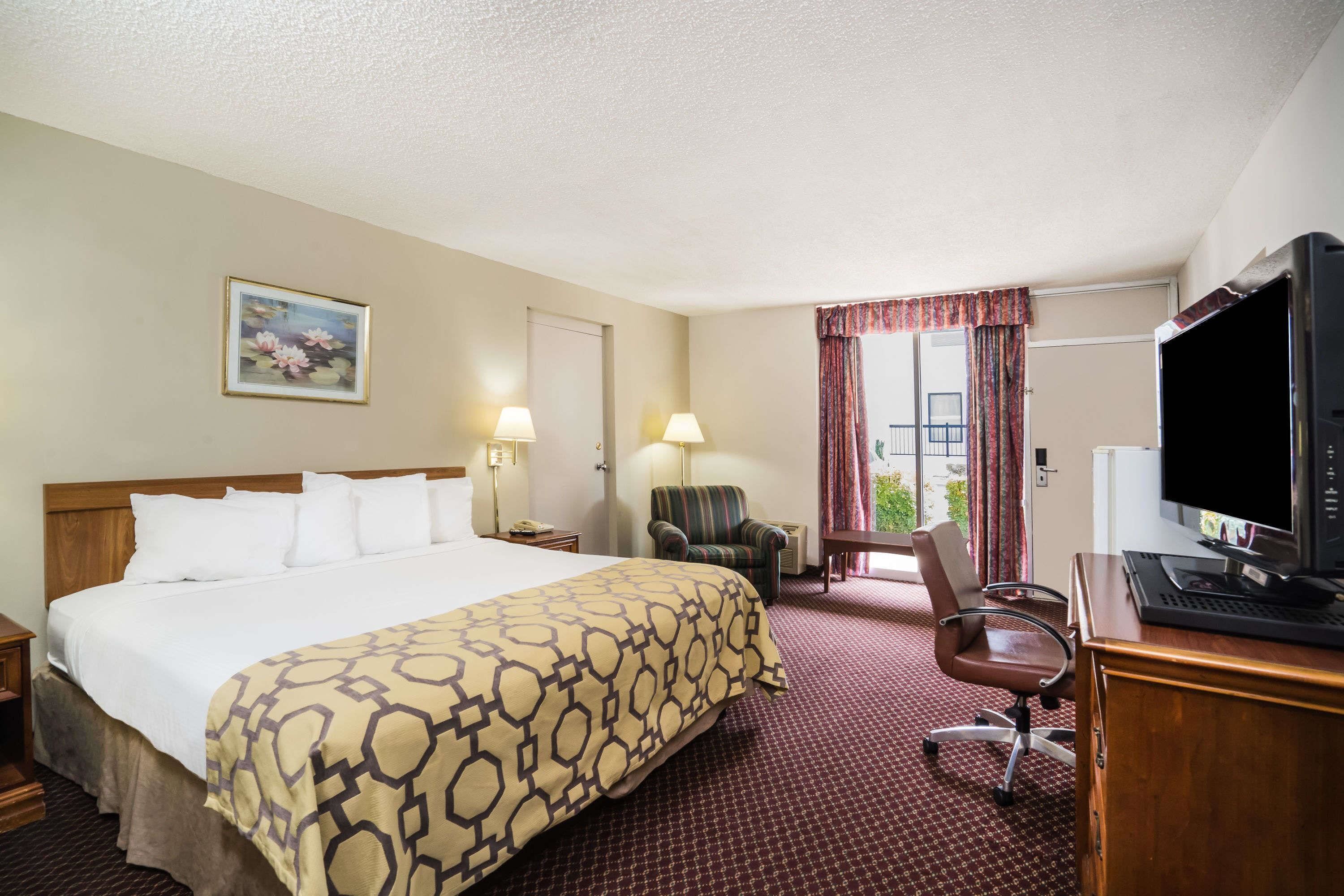 In-room safe, blackout drapes, iron/ironing board