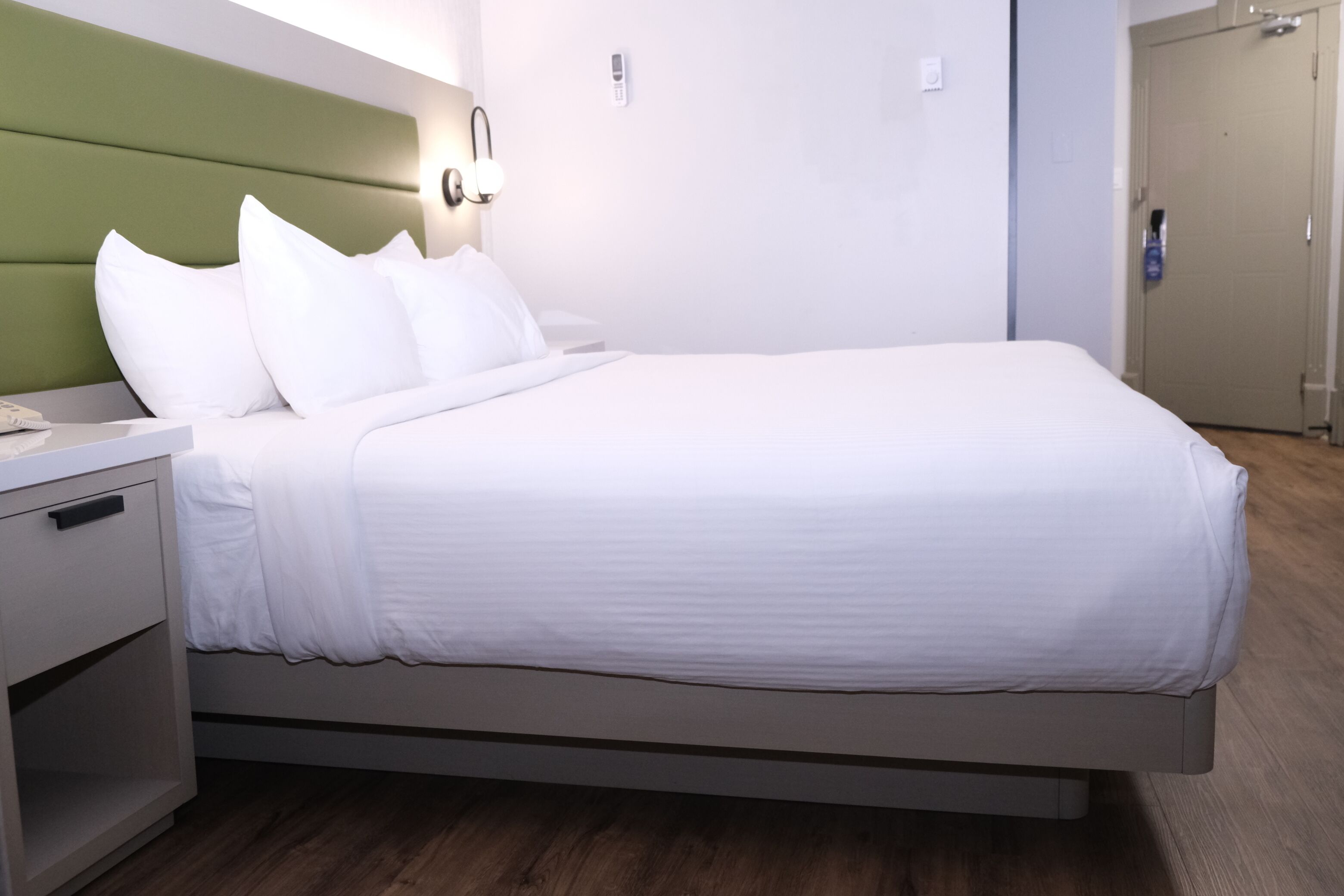 객실 내 금고, 책상, 다리미/다리미판, 무료 유아용 침대