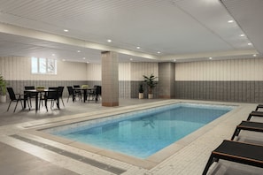 Piscine couverte