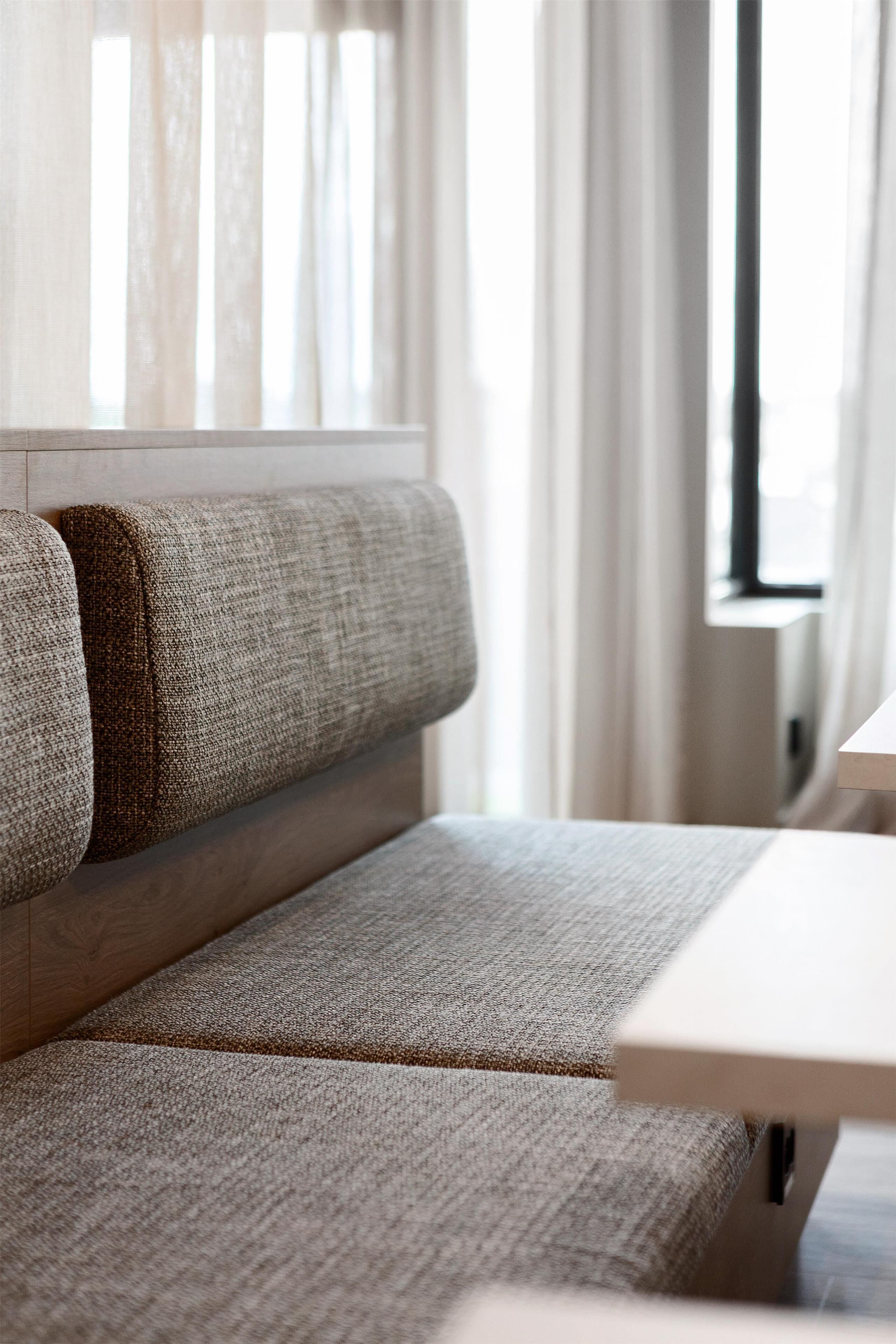 breakfast, lunch, dinner served; international cuisine, garden views