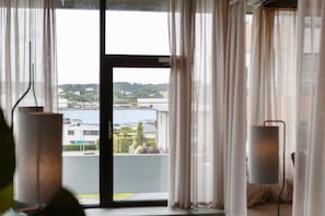 Breakfast, lunch, dinner served; international cuisine, garden views