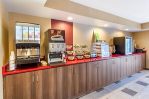 Free daily buffet breakfast - Quality Inn Falconer - Jamestown (Falconer)