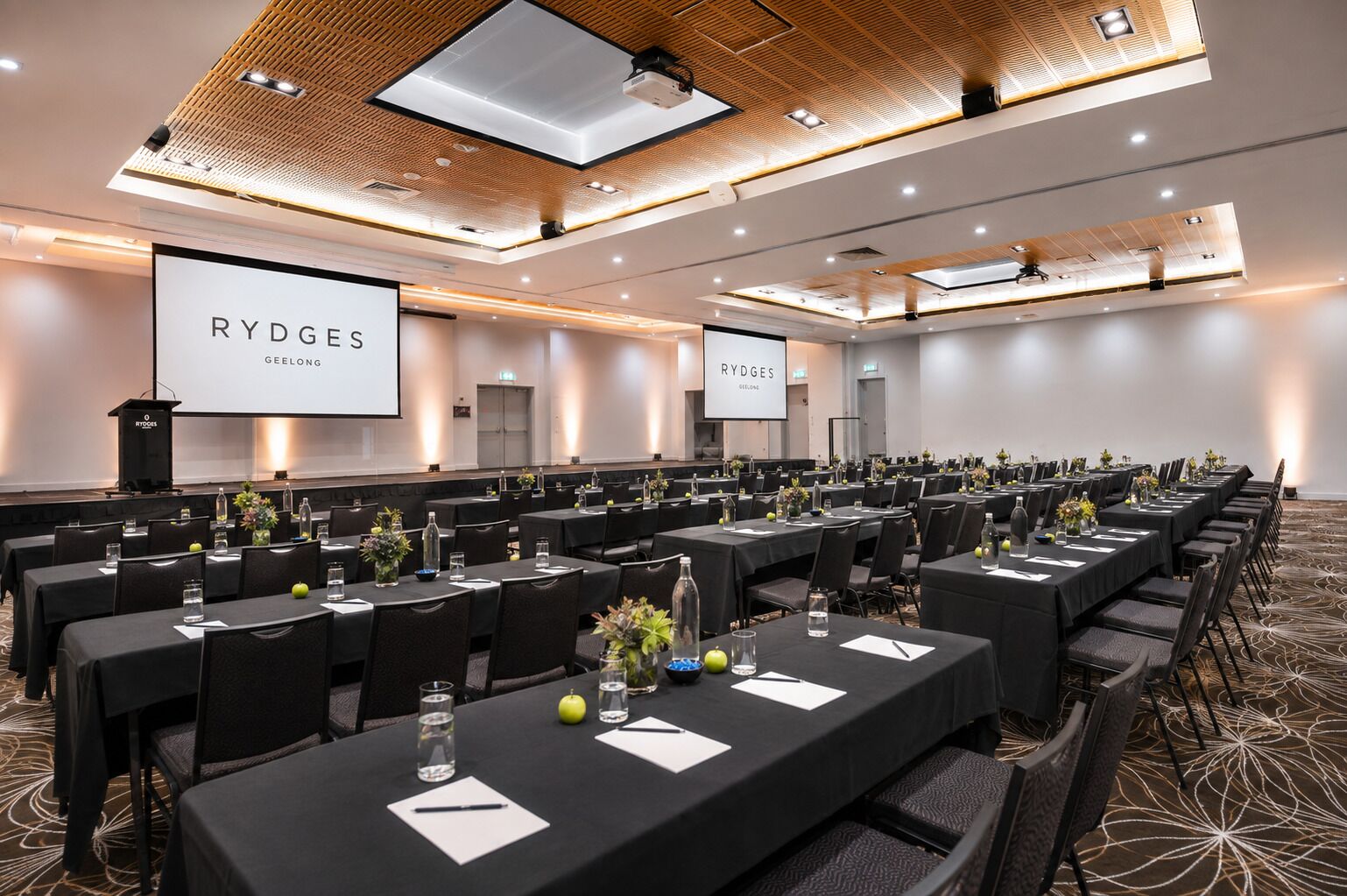 Photo - Rydges Geelong