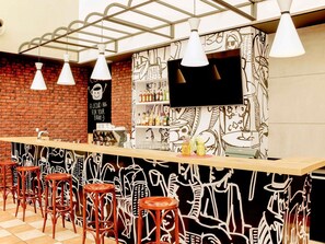 Bar (en el alojamiento)