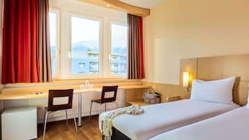 Comfort Room, 2 Single Beds (Pilatus view) | Minibar, desk, blackout curtains, soundproofing