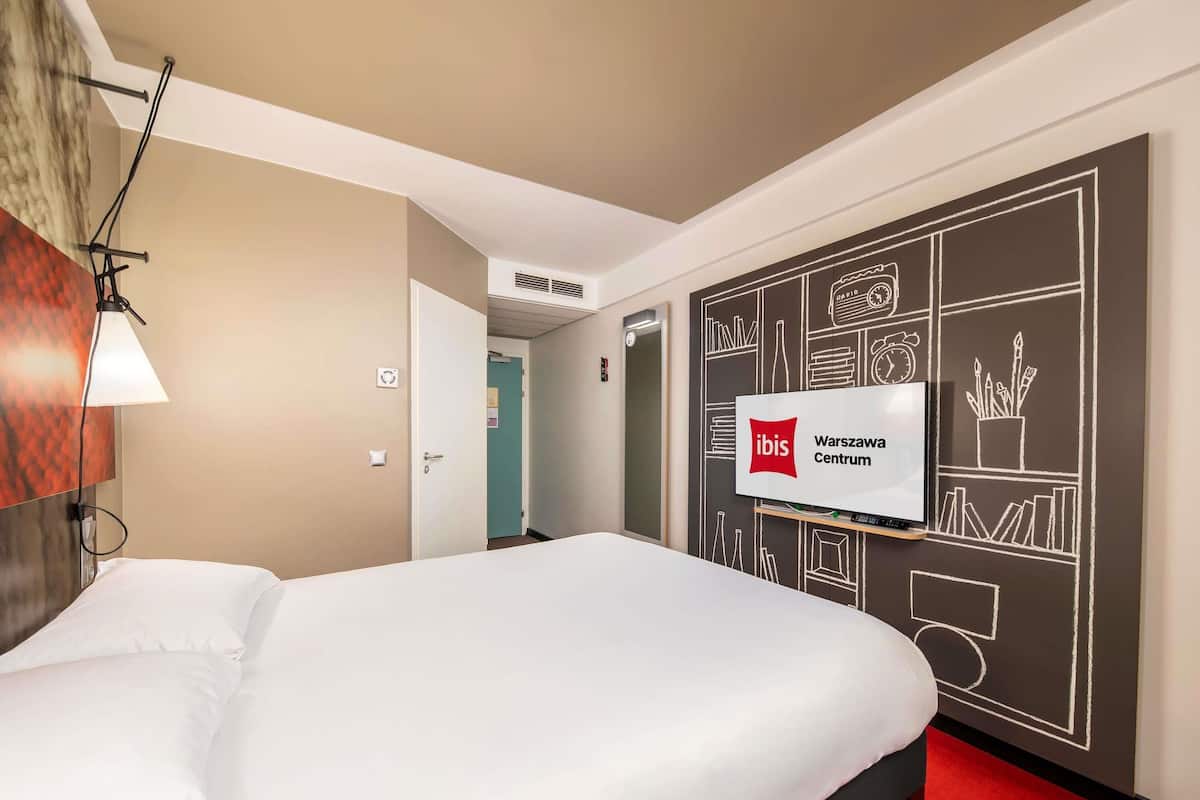 Room, 1 Double Bed (Sweet by ibis) | Blackout curtains, free WiFi, bed sheets