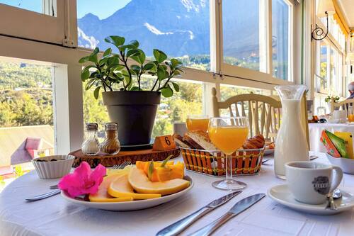 Tägliches kontinentales Frühstück gegen Gebühr