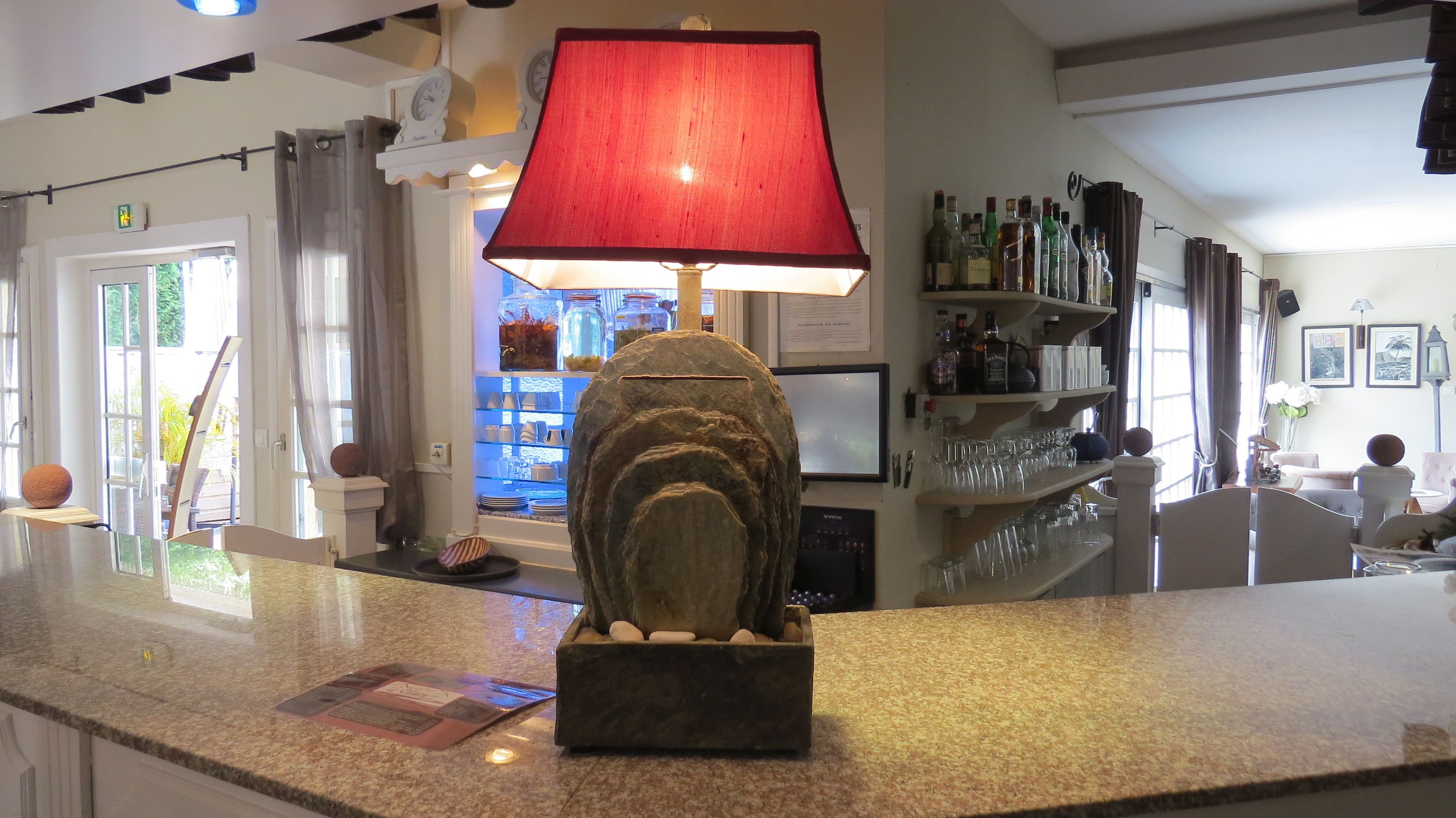 Bar lounge