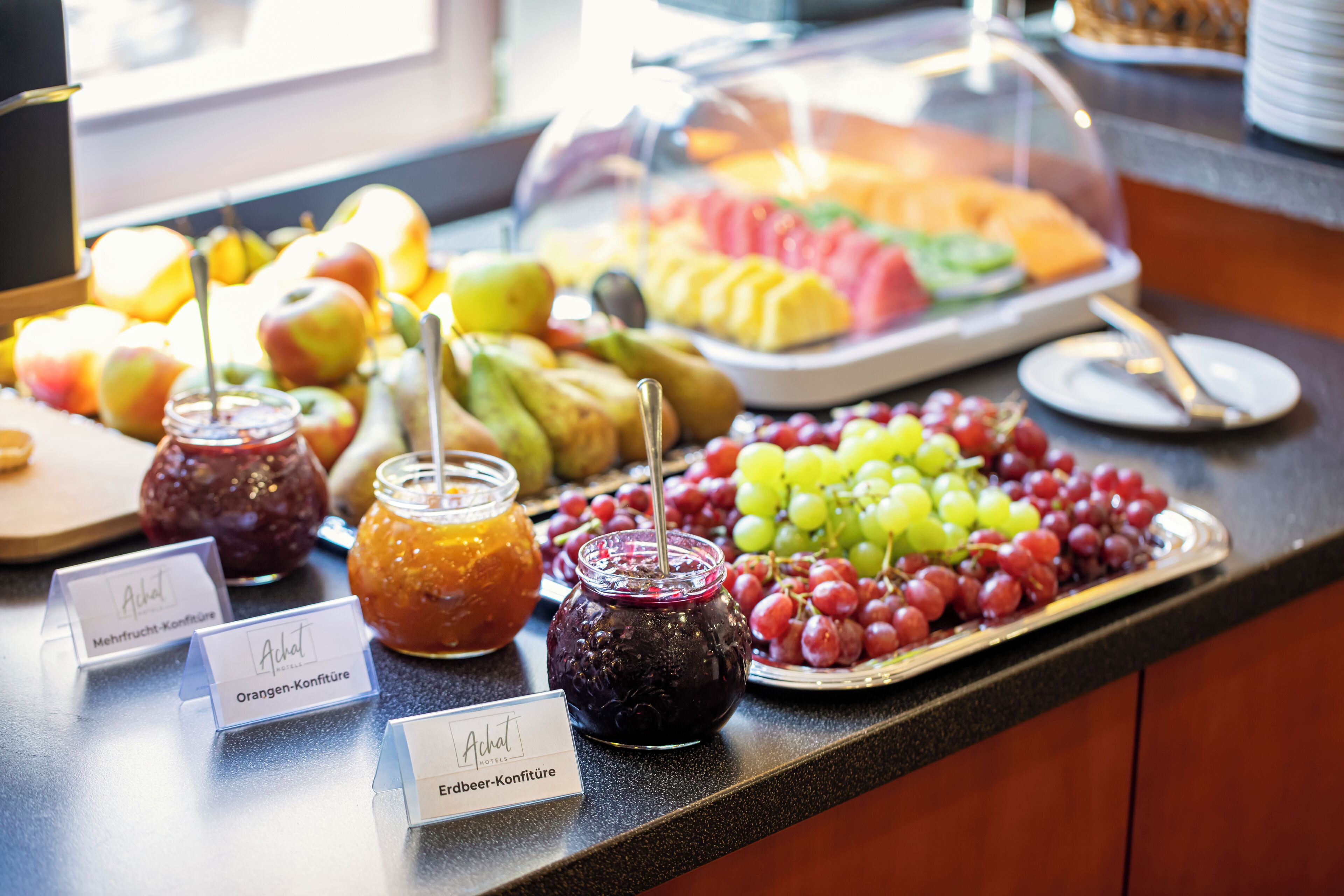 Daily buffet breakfast for a fee