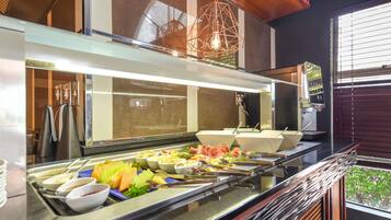 Café da manhã inglês todos os dias (ZAR 180 por pessoa)