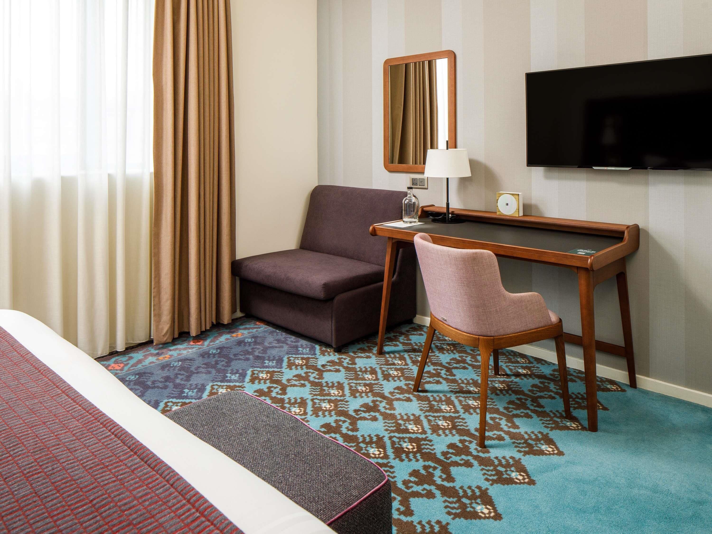 Privilege, Quarto | Frigobar, cofres nos quartos, escrivaninha, cortinas blackout