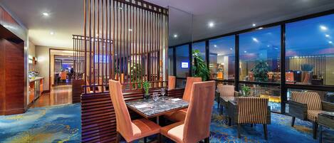 Executive-lounge