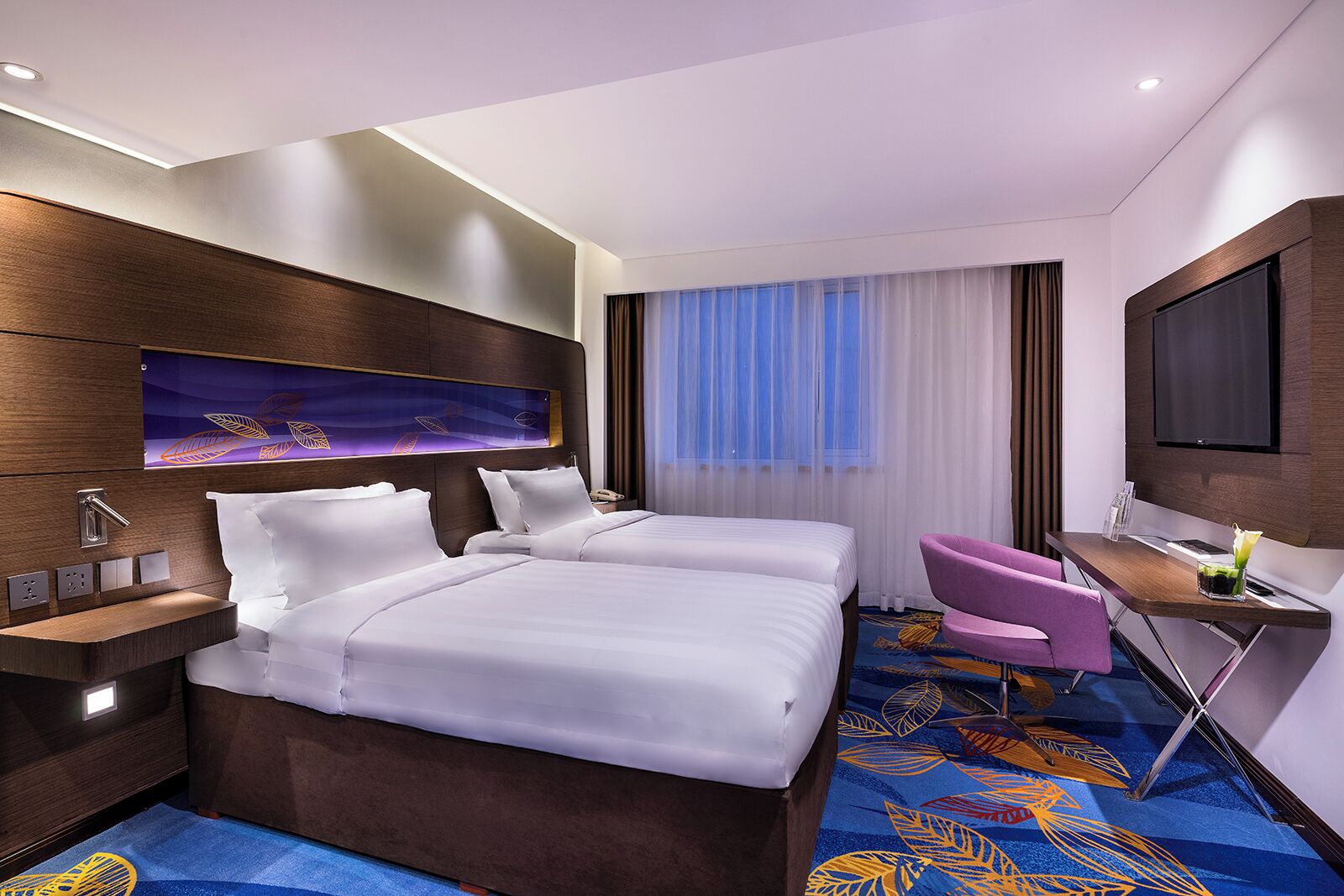 Tomannsrom – superior | Minibar, safe på rommet, skrivebord og skrivebord for bærbar PC