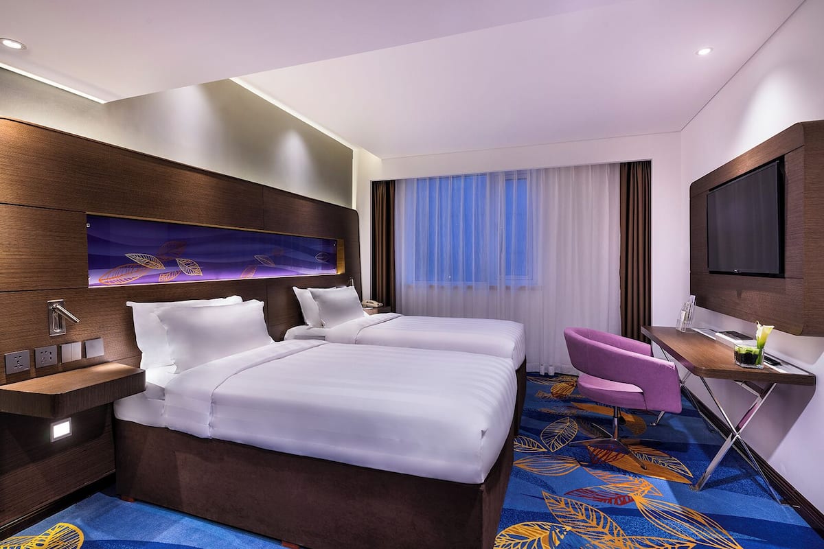 Tomannsrom – superior | Minibar, safe på rommet, skrivebord og skrivebord for bærbar PC