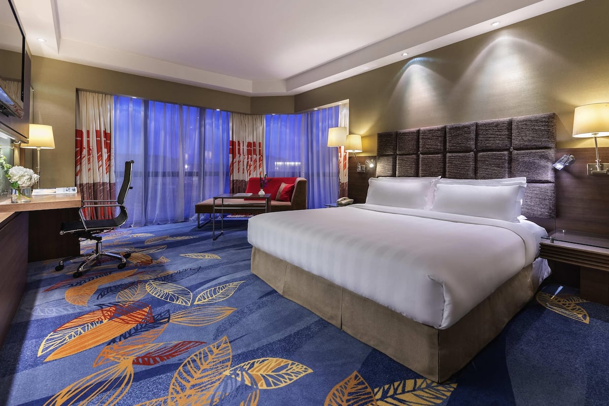 1 bedroom, minibar, in-room safe, desk