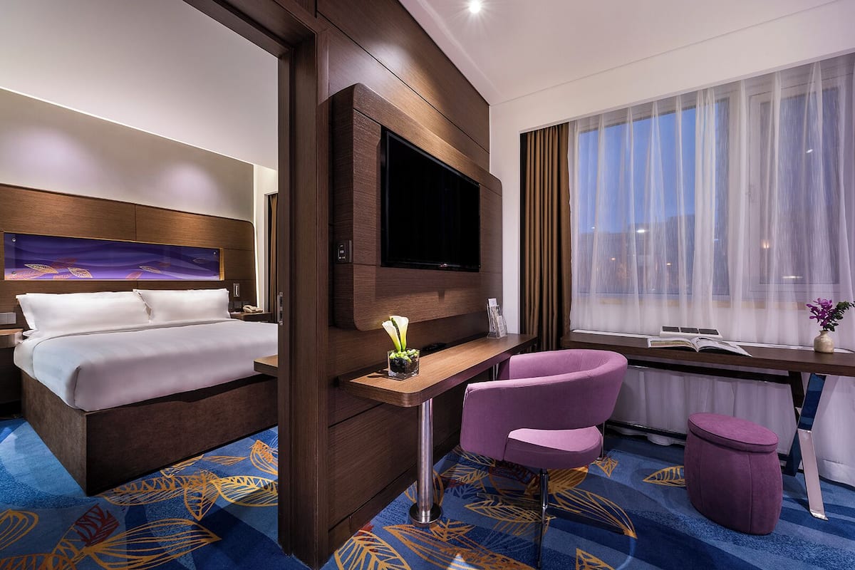 Suite – superior | Minibar, safe på rommet, skrivebord og skrivebord for bærbar PC