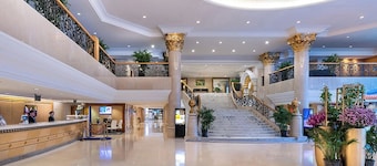 โรงแรม พีซ ปักกิ่ง