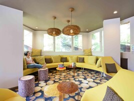 Bar (en el alojamiento)