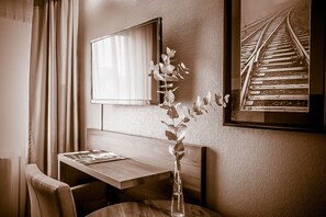 Desk, cots/infant beds, free WiFi, bed sheets