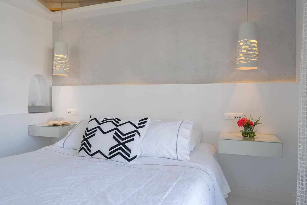 Superior Double Room (Lower Floor) | Minibar, in-room safe, desk, laptop workspace