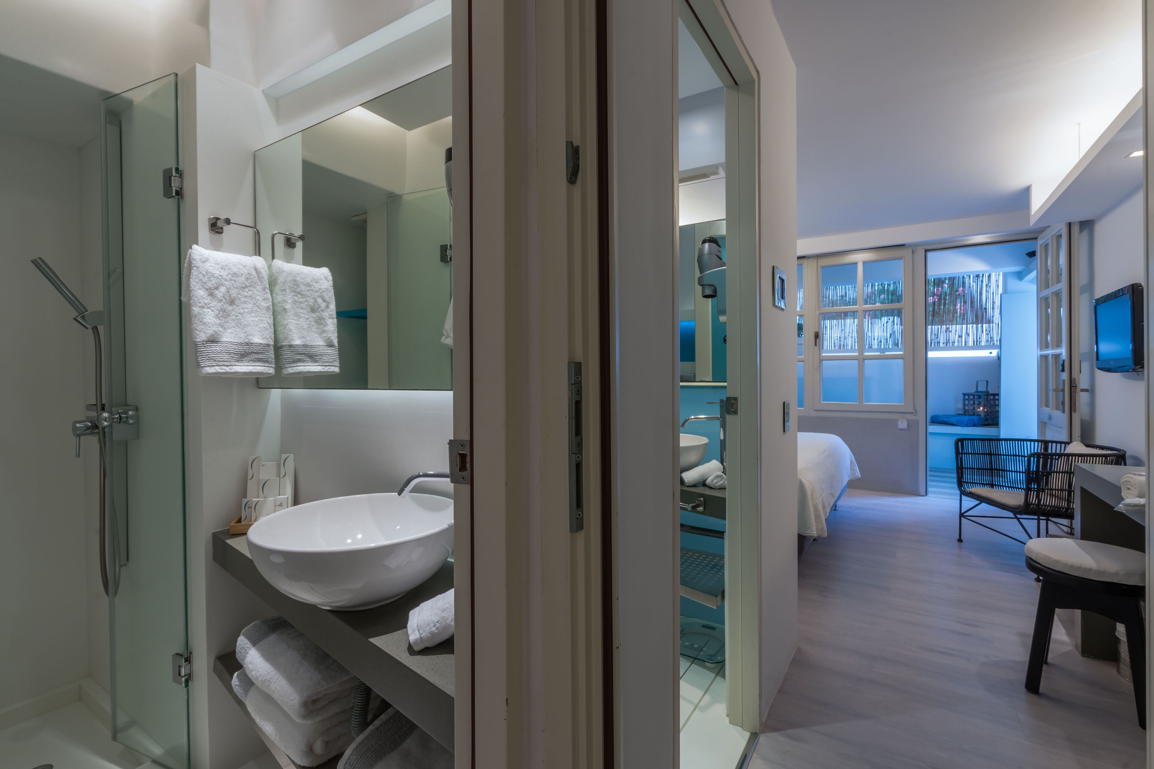 room, 2 bedrooms (spa) | bathroom | hair dryer, bathrobes, slippers, towels