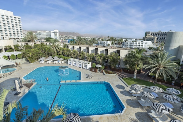 Outdoor pool, pool umbrellas, pool loungers