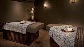 Sauna, steam room, body treatments, aromatherapy, hot stone massages