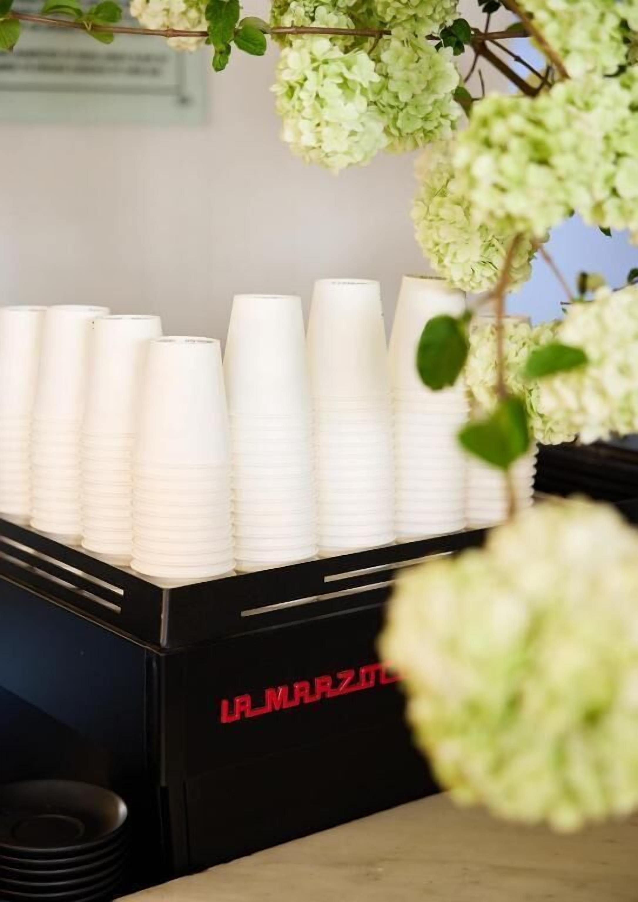 breakfast, lunch and dinner served