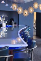 3 restaurantes, café da manhã, culinária americana